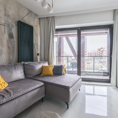 Granaria, Sun & Snow *