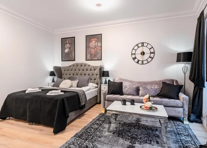 Granaria, Sun & Snow